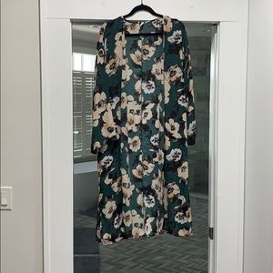 Floral kimono with pockets